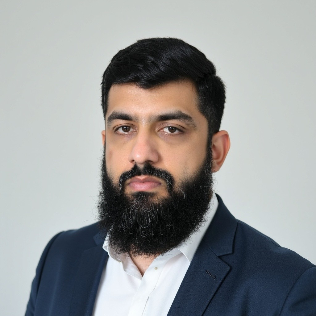 Professional headshot of Nasir Bilal, accountant and bookkeeping specialist